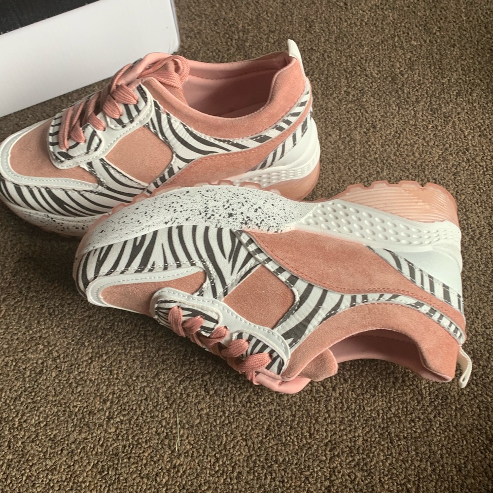 Qupid terrace blush/zebra print‎ sneakers size 7 - Picture 2 of 14
